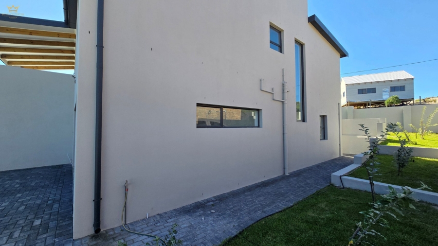 3 Bedroom Property for Sale in Pearly Beach Western Cape